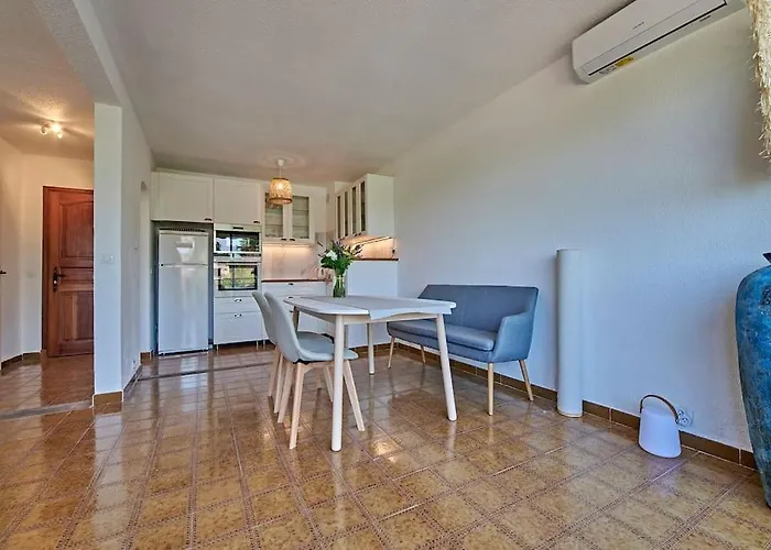 Sunrise -swimming-pool-saint-tropez Center-parking Apartment